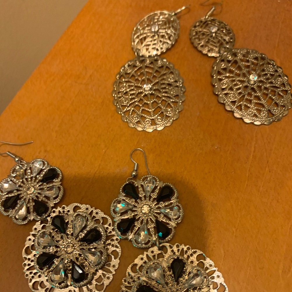 Earrings 2 sets